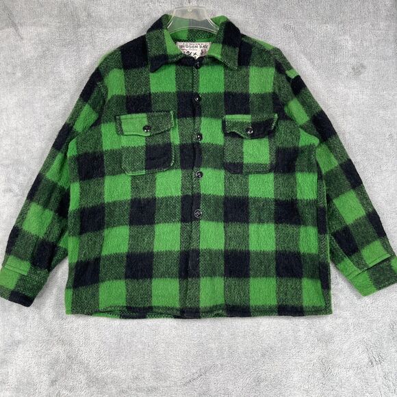 VTG Hudson Bay Shacket Mens Large Green Black Buffalo Plaid Long Sleeve Pockets